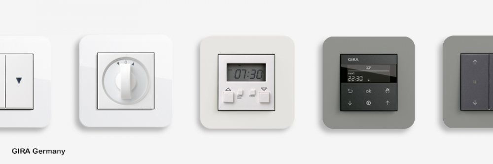 سیستم کنترل پرده‌های برقی